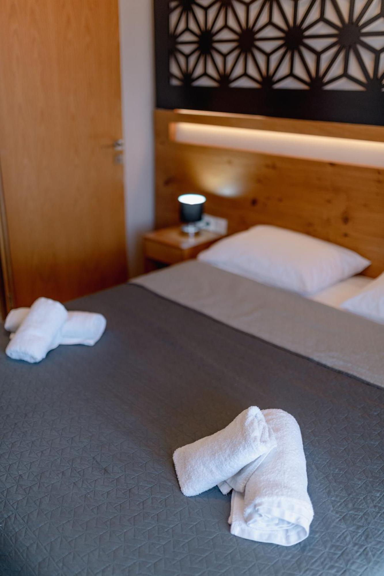 Zama Suites Zakynthos Buitenkant foto